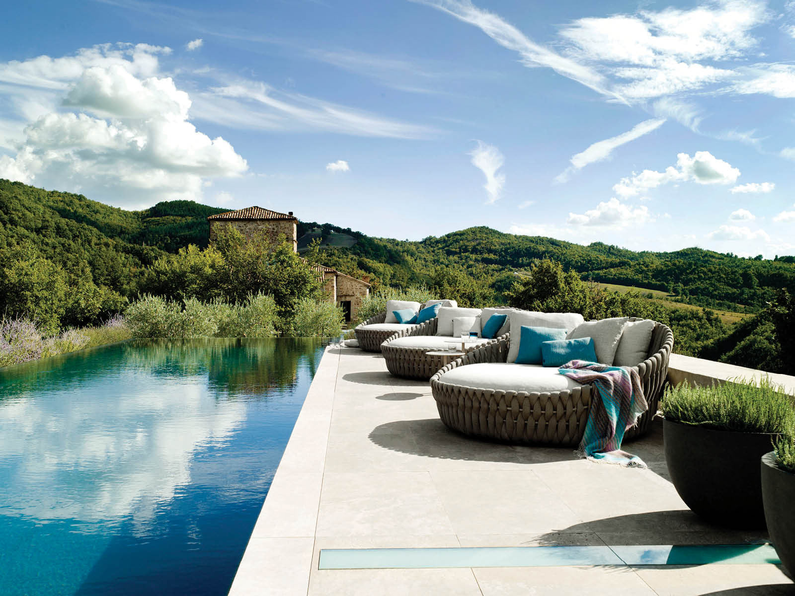Tribu tosca store daybed