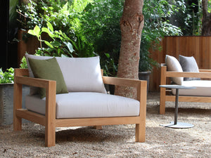 Ariki lounge chair