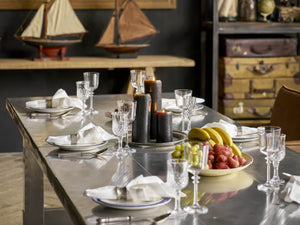 Boston dining table