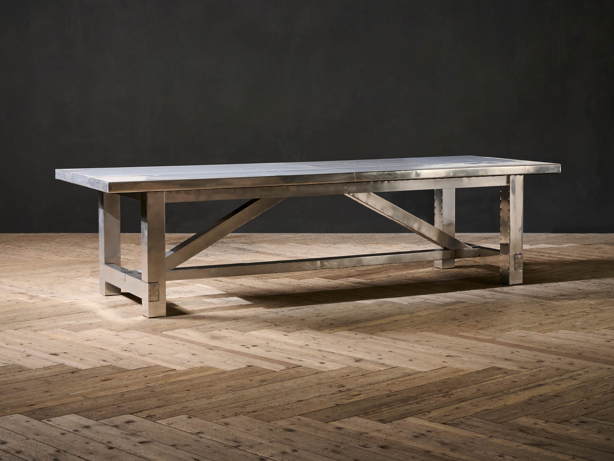 Boston dining table
