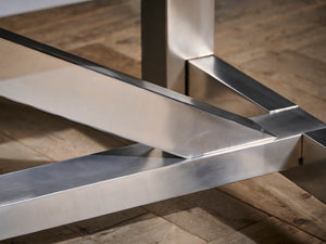 Boston dining table