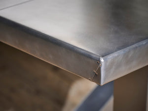 Boston dining table