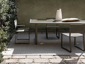 Green point dining chair with arms