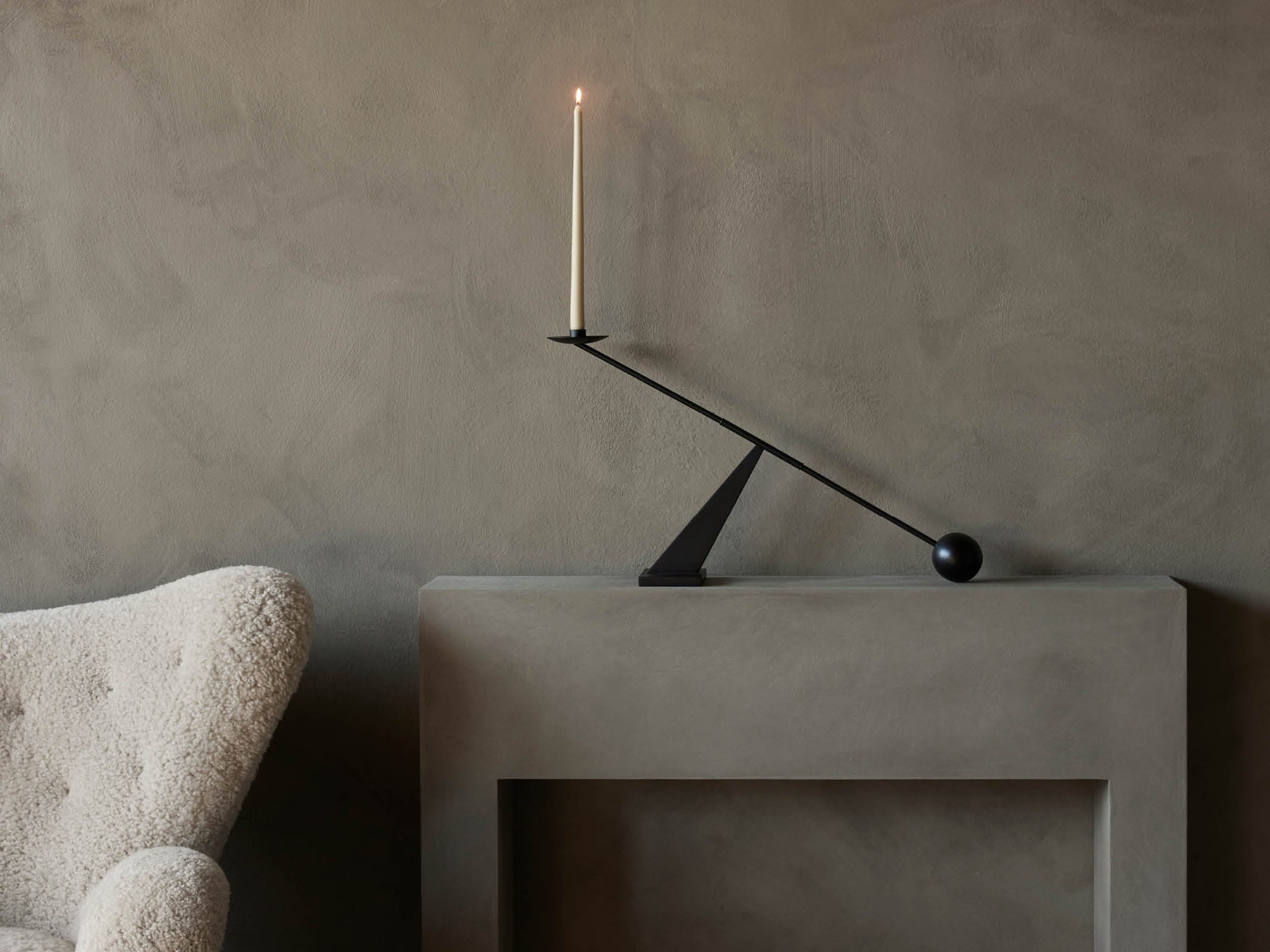 Interconnect candle holder