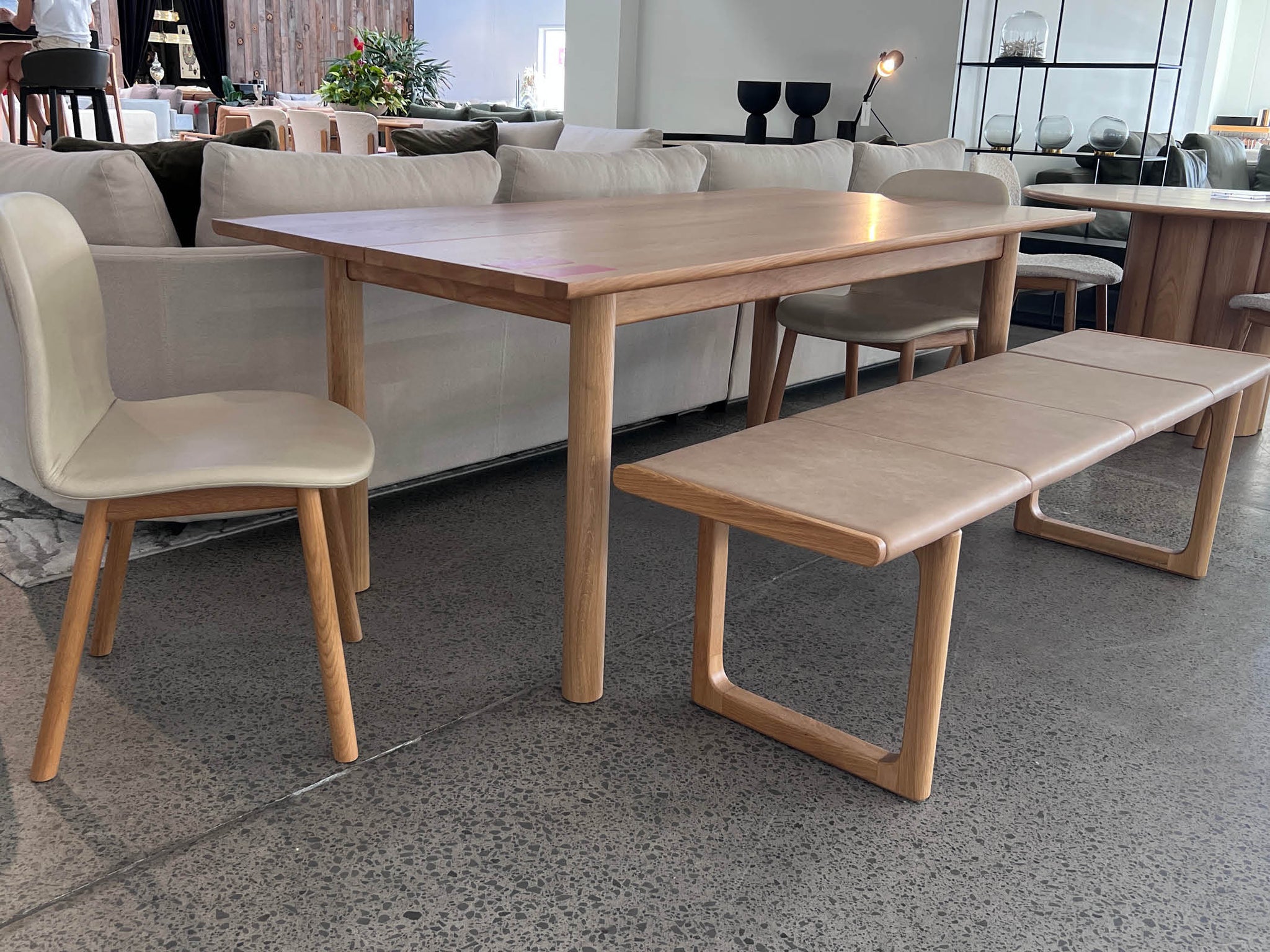 Itamae dining table - Clearance Item