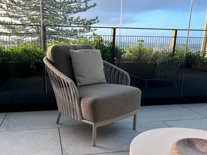 James lounge chair