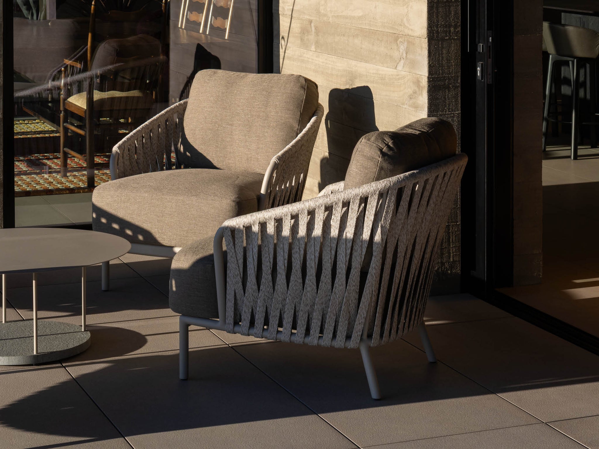 James lounge chair