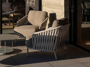 James lounge chair