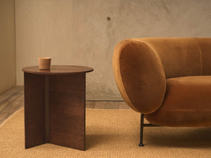 Jaunt side table
