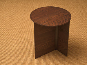 Jaunt side table
