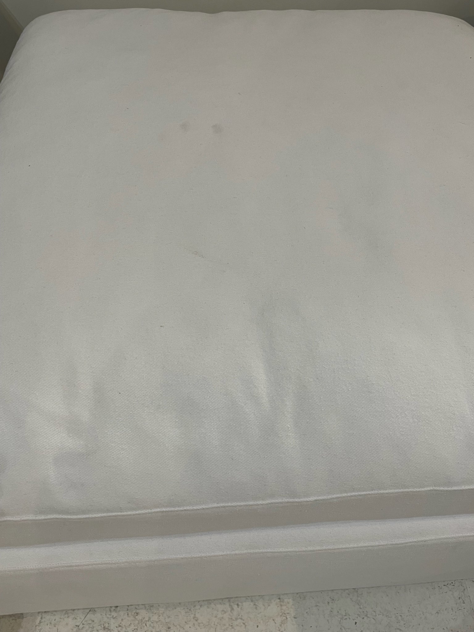 Shore ottoman - Clearance Item