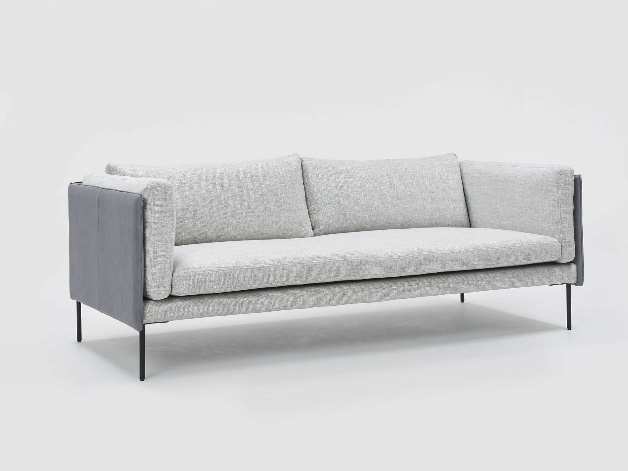 Sonder Sofa