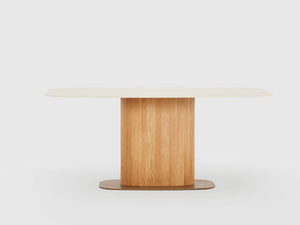 Tilba dining table