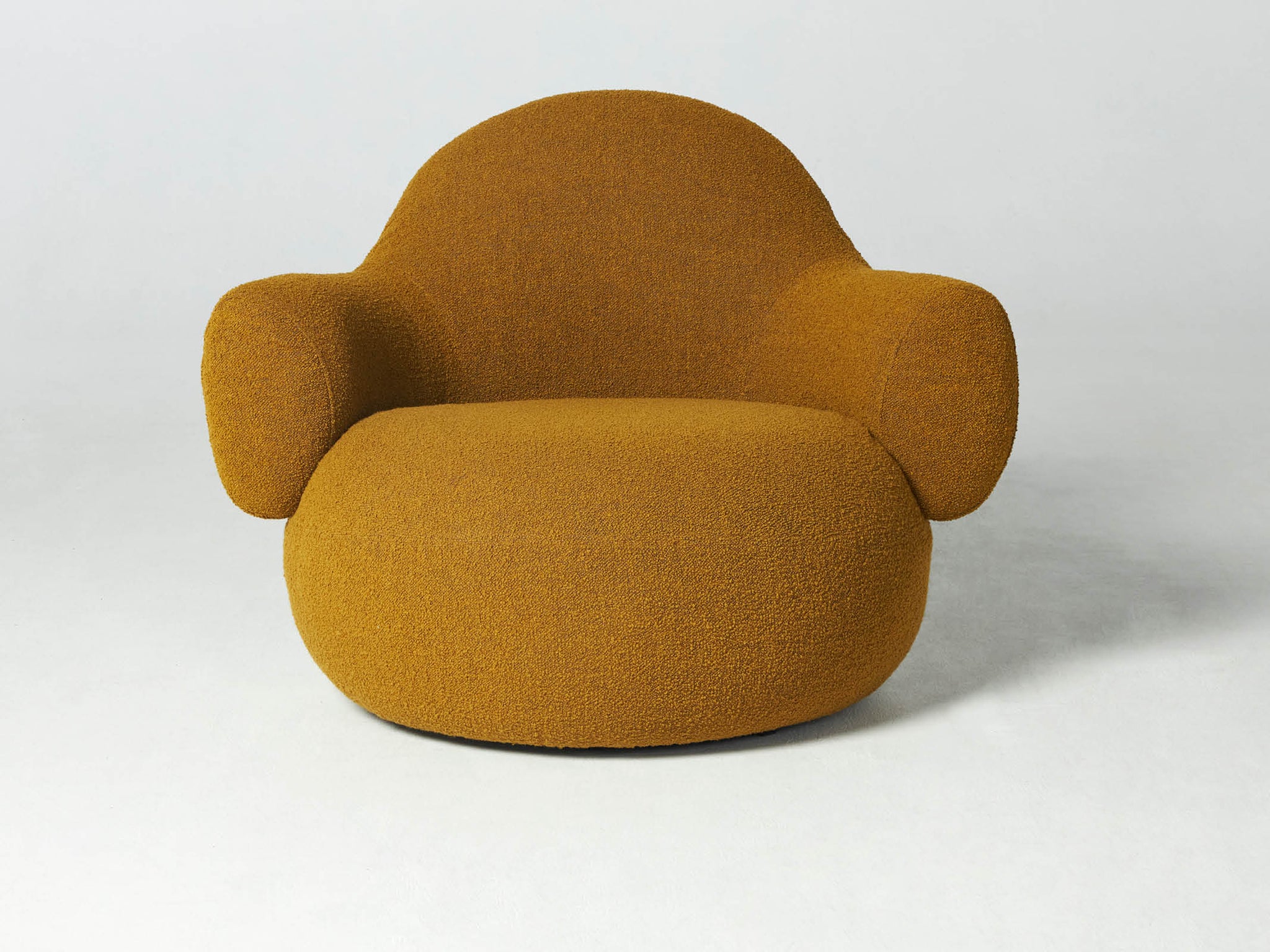 Toad armchair