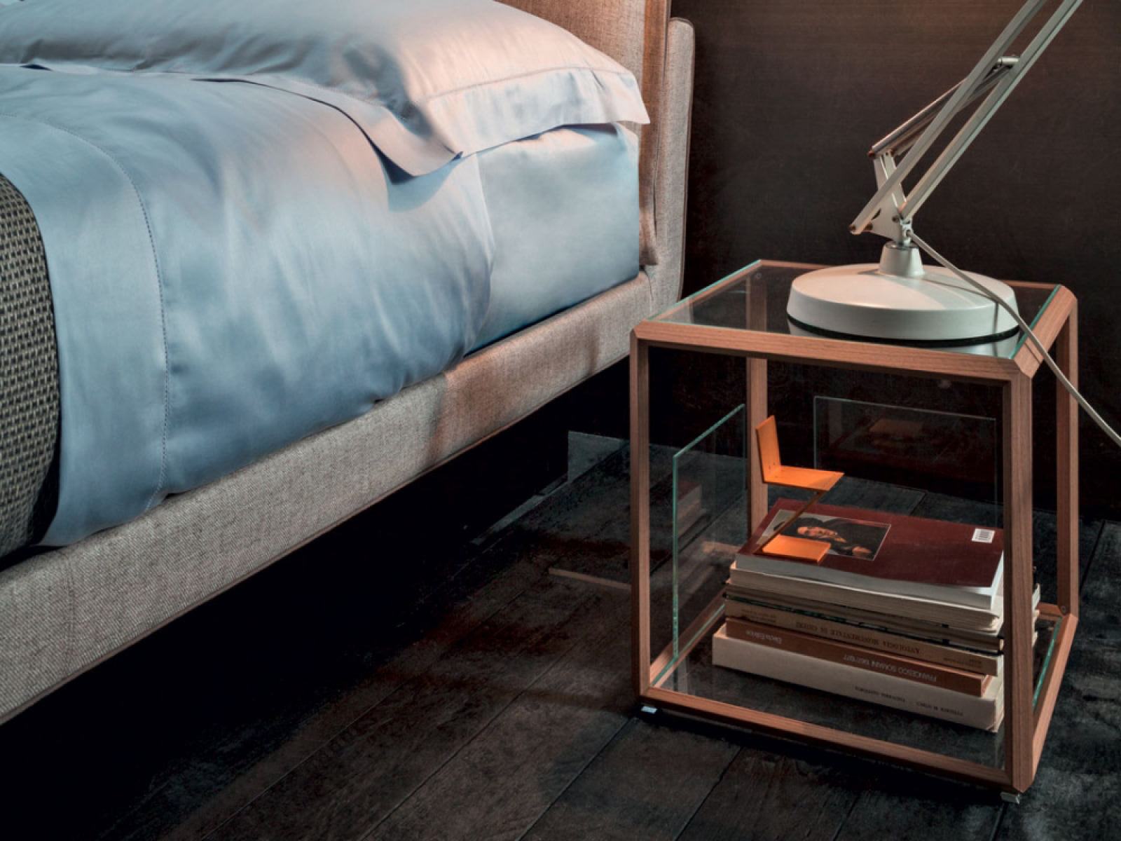 45º Tavolino Side Table