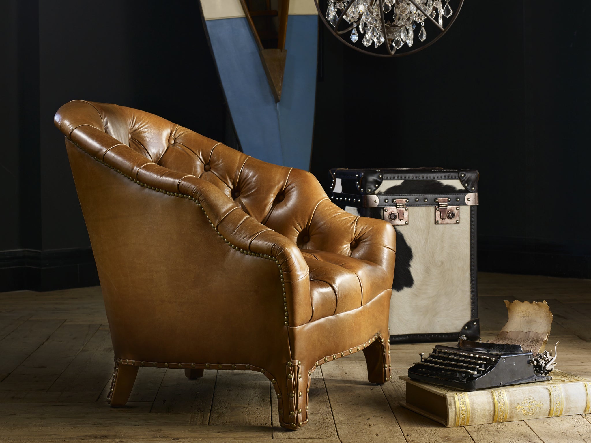 Branco_Armchair_DawsonandCo_TimothyOulton_Lifestyle