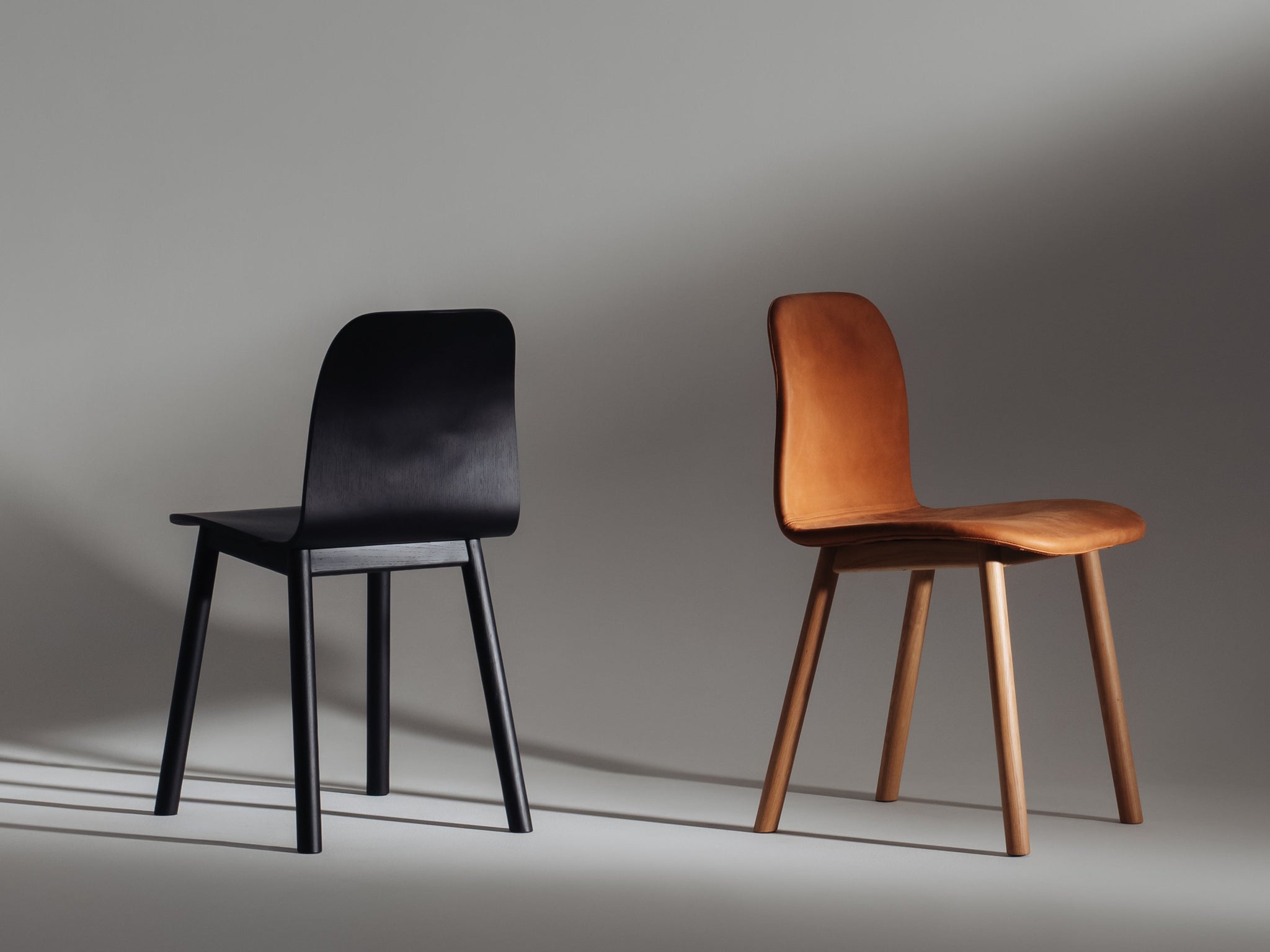 Com 2 dining chair