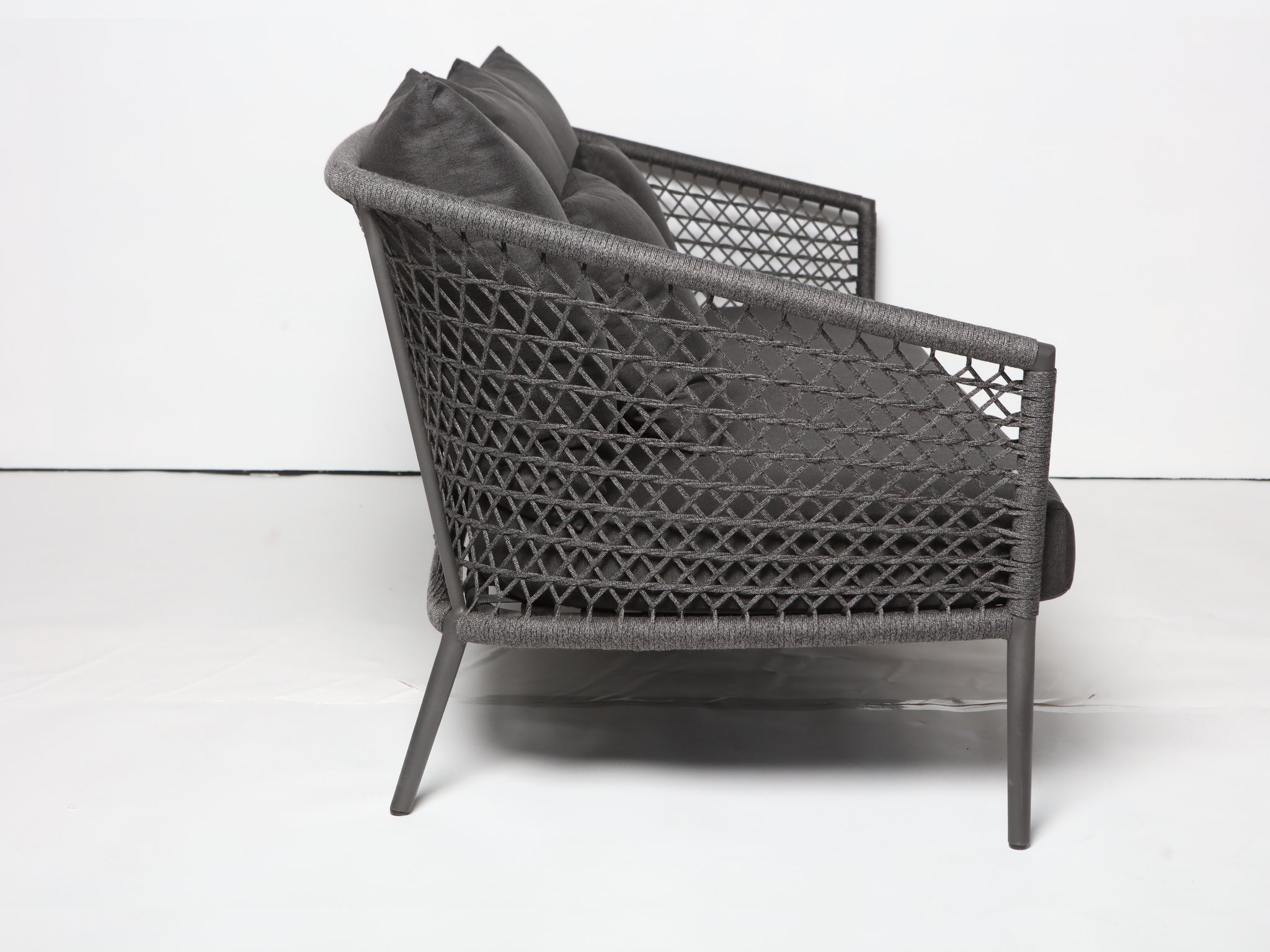 Elliot sofa - Clearance item
