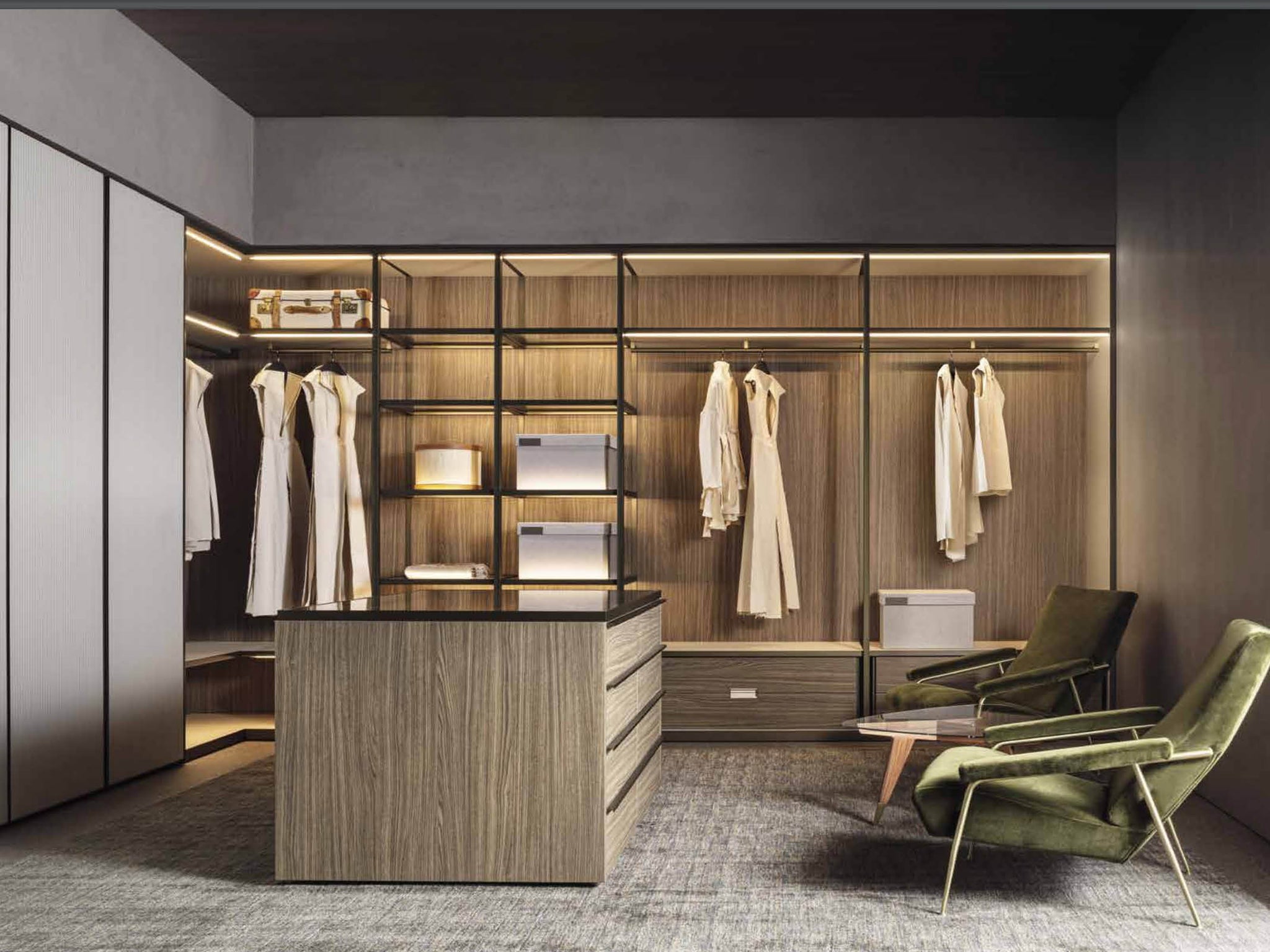 Gliss Master Wardrobe