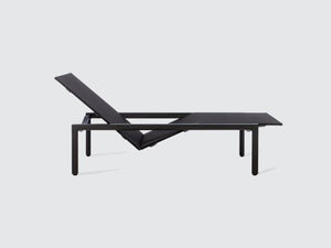 Illum_Sunlounger_Dawsonandco_Tribu