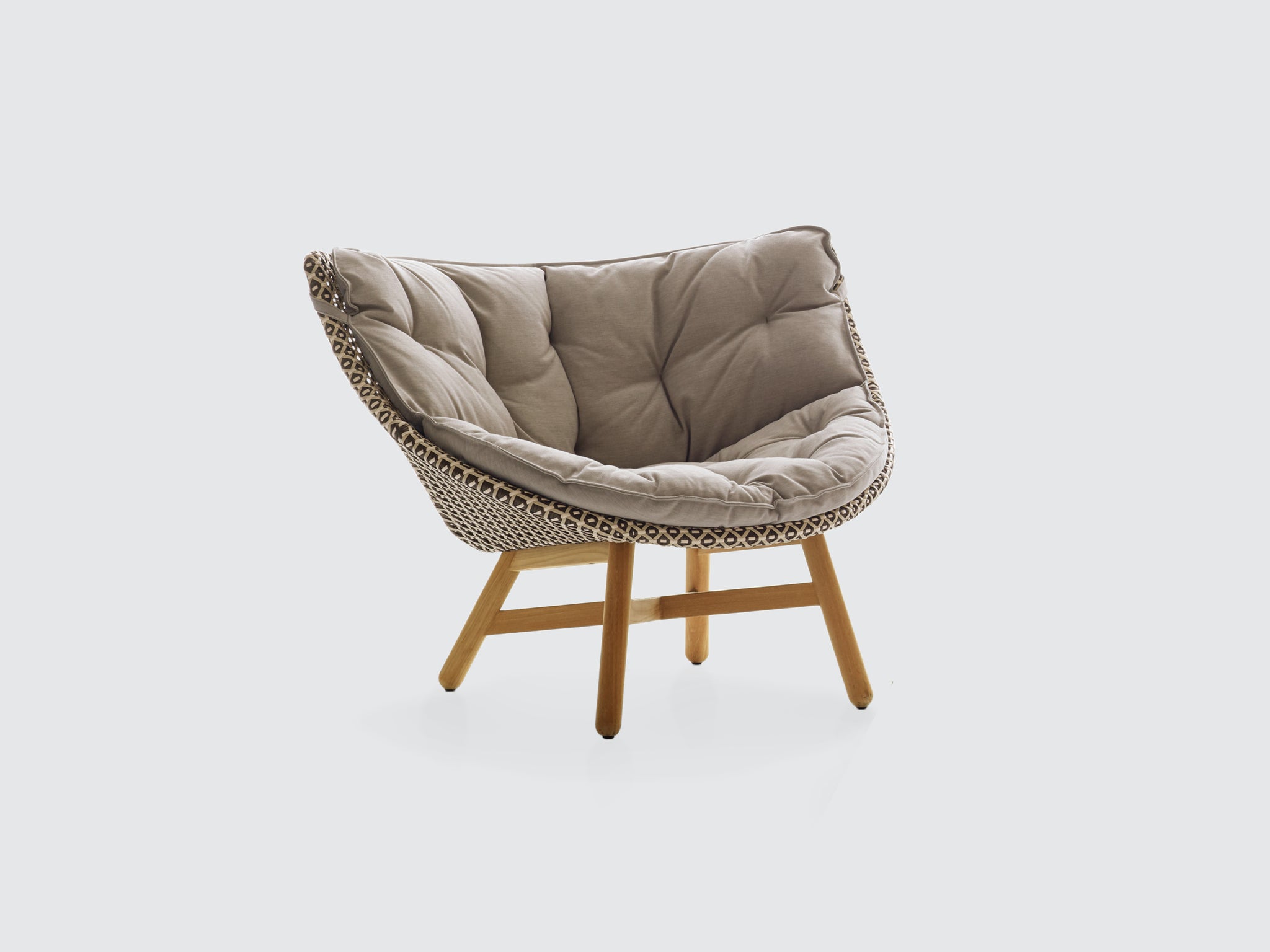 Mbrace Lounge Chair