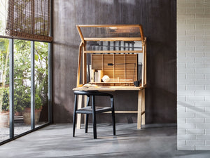 MHC.3 Miss Dining Chair