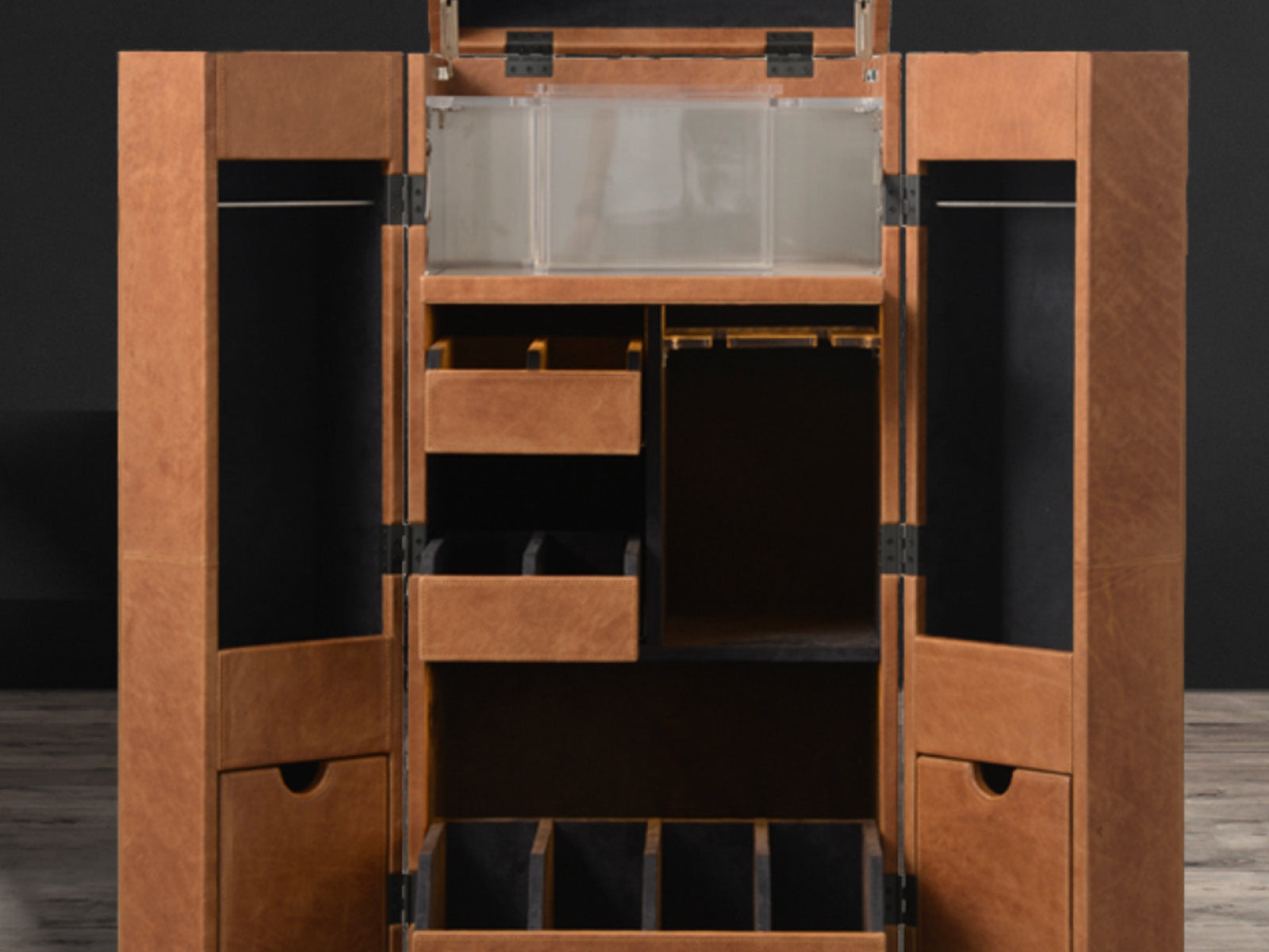 Qubus Bar Cabinet