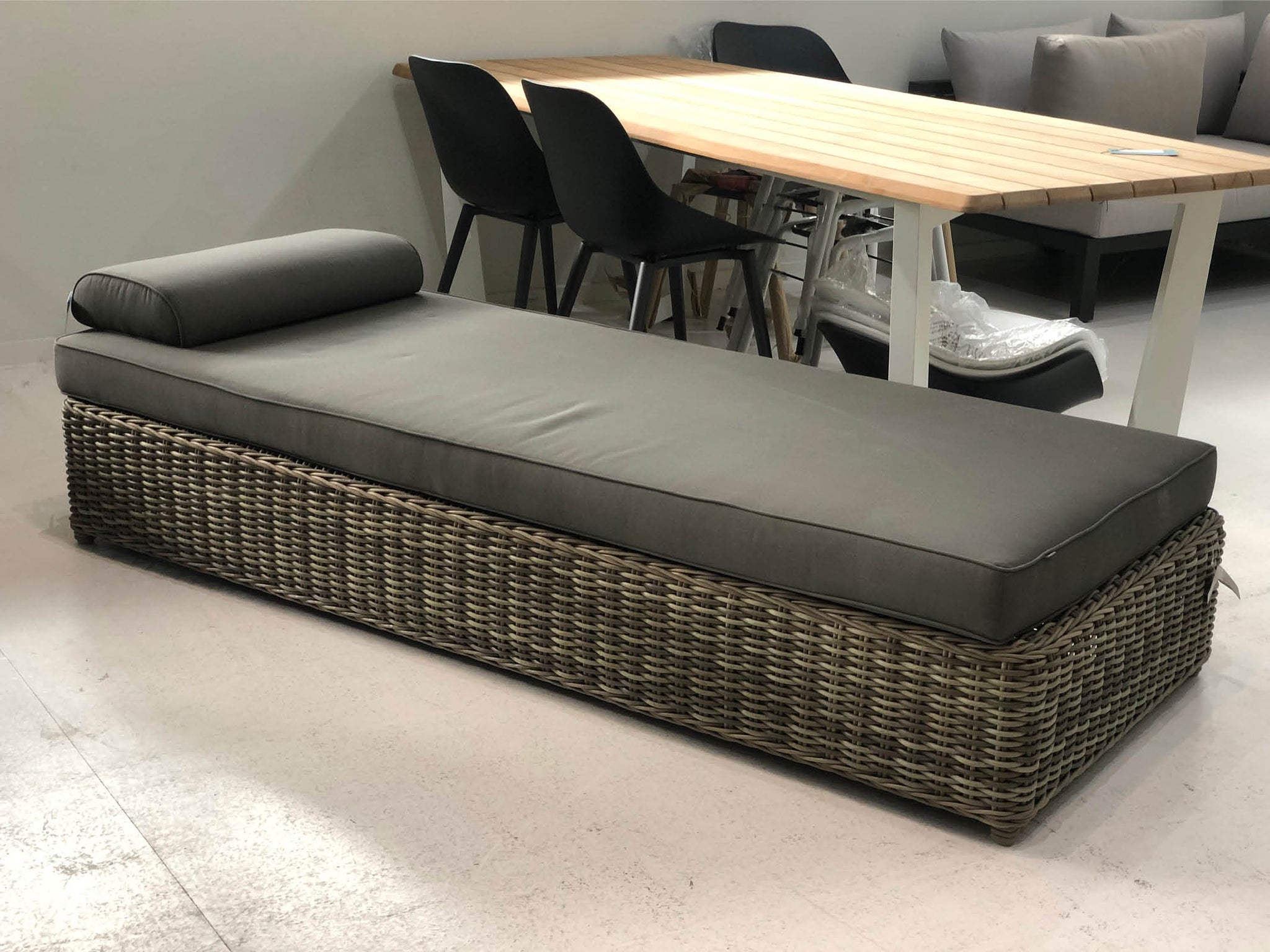 San Diego Sunbed - Clearance Item