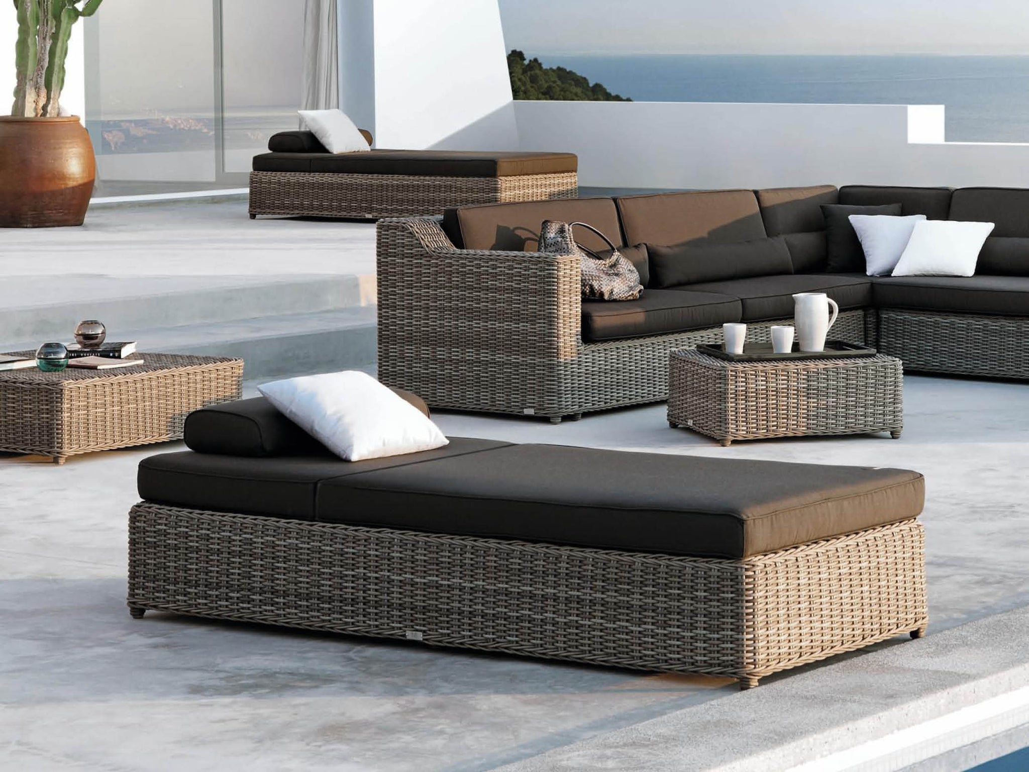 San Diego Sunbed - Clearance Item