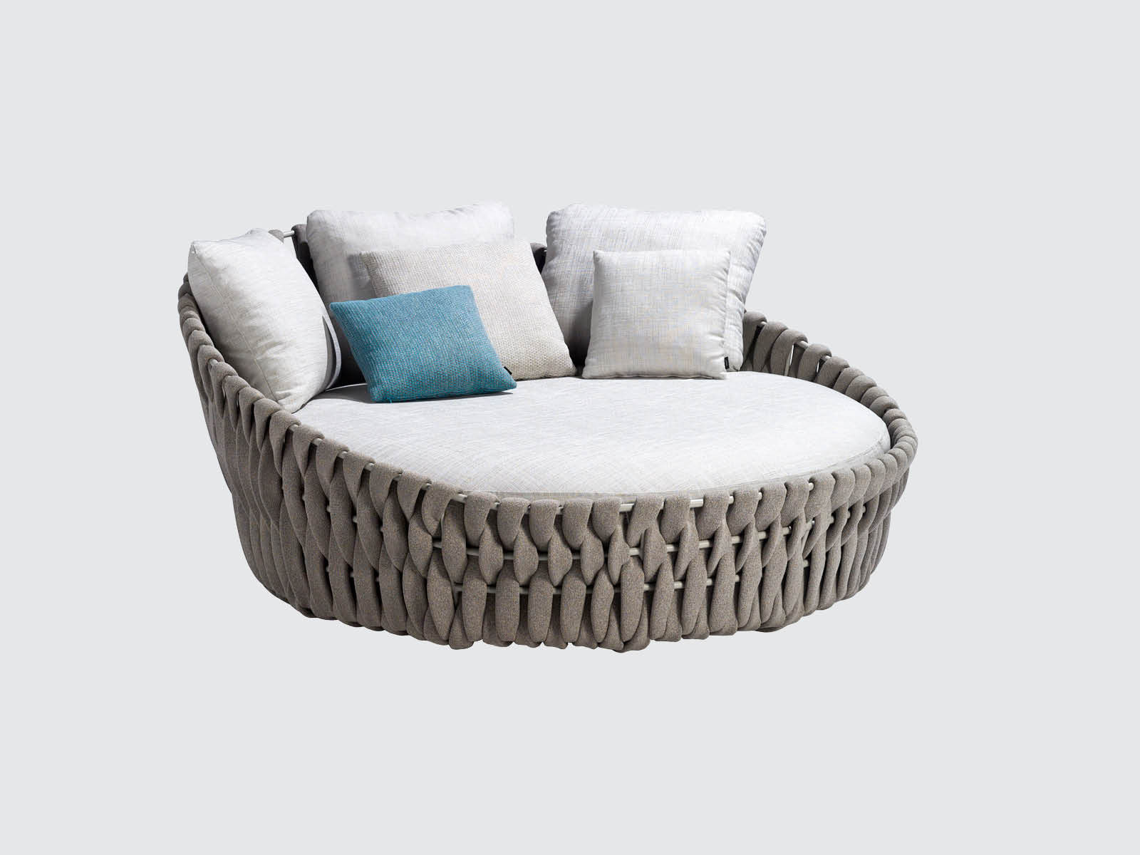 Tosca_Day_Bed_DawsonandCo_Tribu